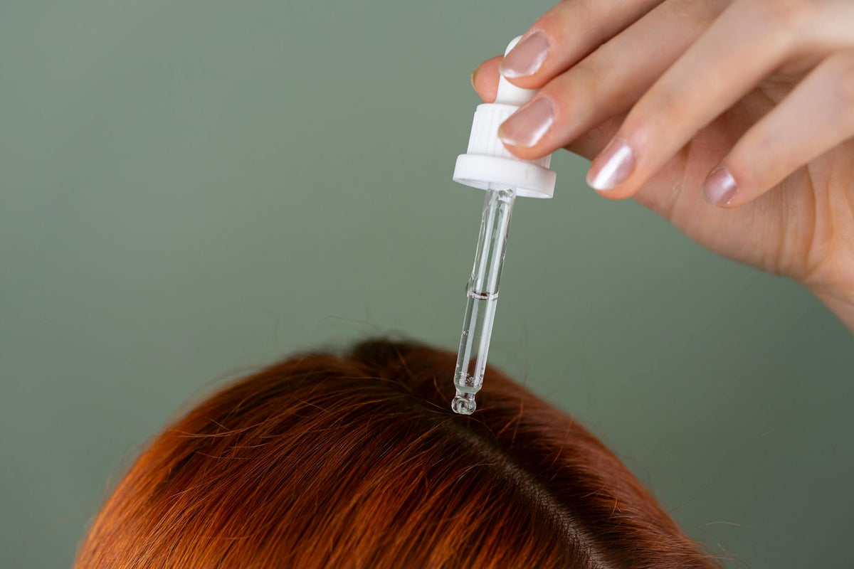 Hair oil for nourishing curly hair